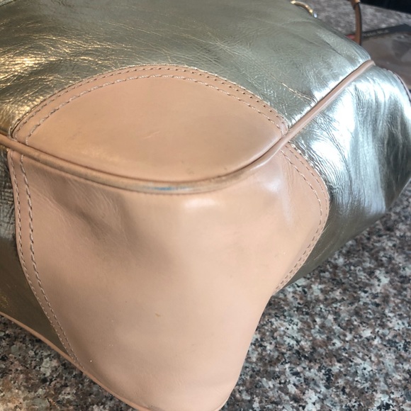 Coach gold tote - Picture 5 of 5